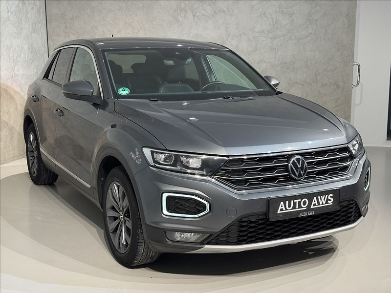Volkswagen T-Roc 1,5 TSi  Sport Virtual Assist - fotka 3 z 44