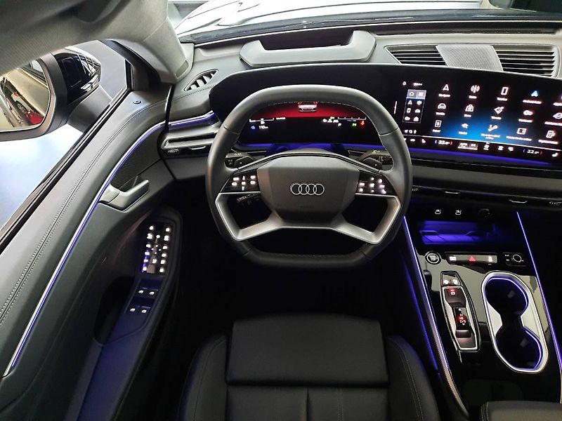 Audi A6 (2025) Avant 3.0 TFSI quattro (270kW/ - fotka 11 z 25