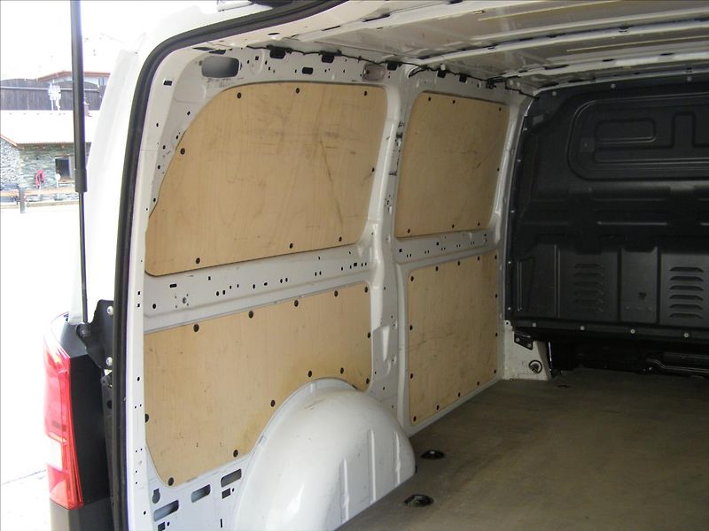 Mercedes-Benz Vito 1,6   111CDI LONG 1 majitel - fotka 20 z 27