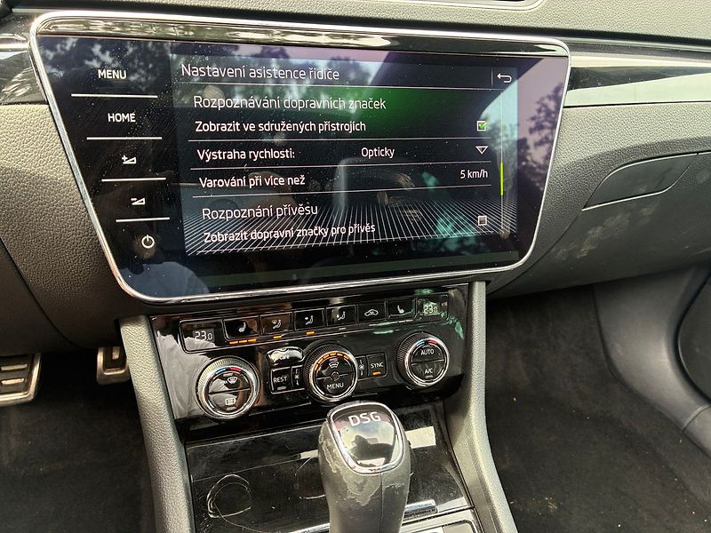 Škoda Superb 1.5 TSi 110 kW Laurin a Klemen - fotka 20 z 39