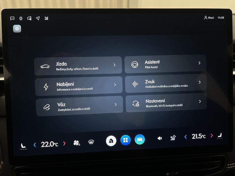 Lynk & Co 01 CORE PHEV AUT CZ 1.maj - fotka 33 z 48