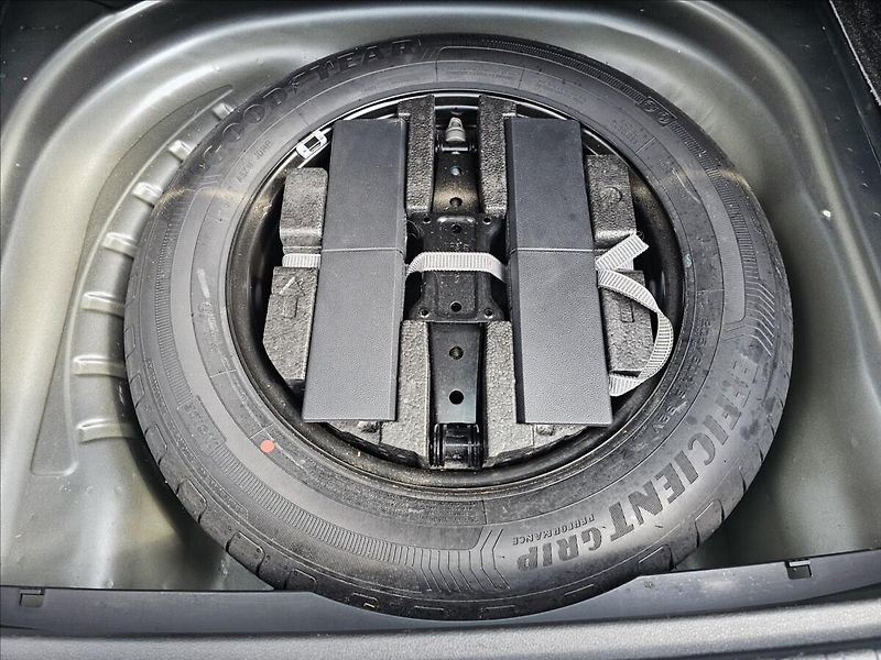 Škoda Octavia IV 1,5TSi Style LED ČR DPH - fotka 27 z 39