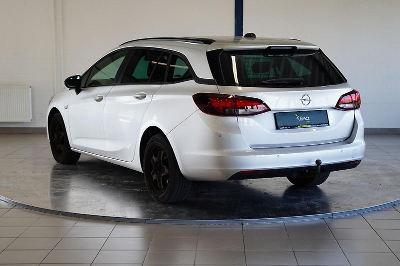 Opel Astra - fotka 7 z 22