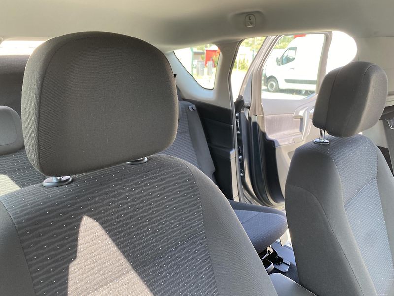 Opel Meriva 1.4i 120PS FAMILY LPG 112TKM!! - fotka 127 z 152