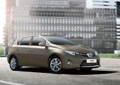 nebo Toyota Auris