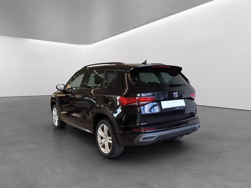 Seat Ateca 1.5 TSI DSG FR Kamera ACC LED - fotka 4 z 19