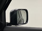 Land Rover Defender (2026) 110 P635 OCTA BLACK AWD AUT - náhled 30