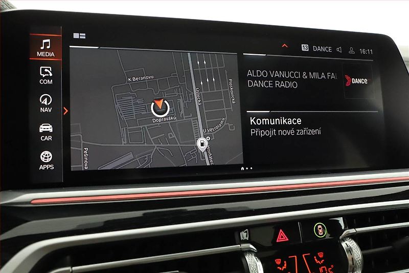 BMW X7 (2022) xDrive40d - fotka 16 z 30