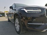 Volvo XC90 (2015) D5 AWD 7-míst Bowers & Wilkins - náhled 28