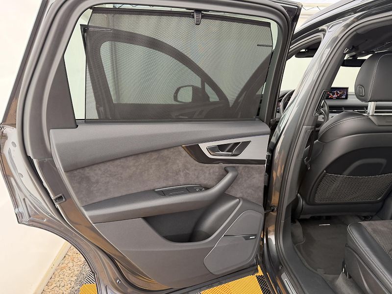Audi Q7 3.0Tdi*200kw*CZ*DPH*S-Line* - fotka 13 z 47