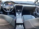 Volkswagen Passat (2023) 2.0 TDi, Elegance, DSG, TZ, - náhled 8