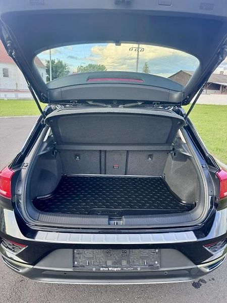 Volkswagen T-Roc (2018) 4 motion - fotka 7 z 15