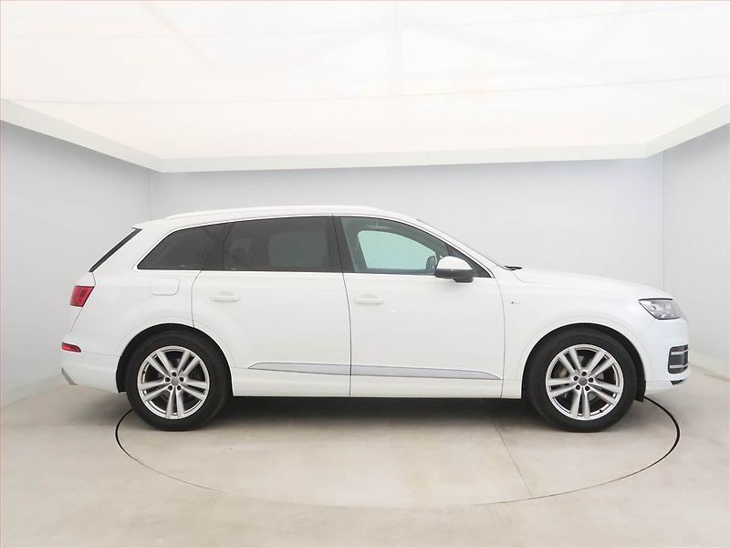 Audi Q7 (2016) S-Line 3.0 TDI, 4X4, Automat - fotka 6 z 19