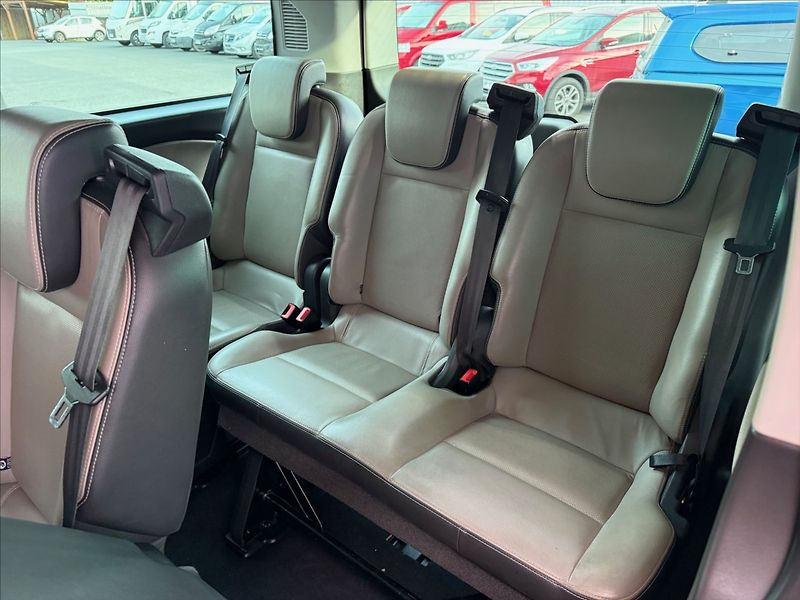 Ford Tourneo Custom 2,2 TitaniumX,114kW,velký serv - fotka 23 z 33
