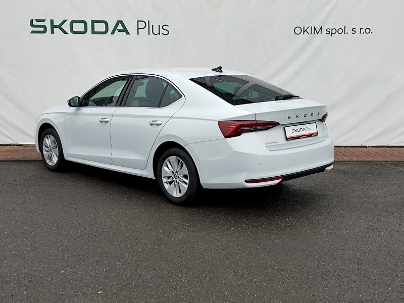 Škoda Octavia (2024) Top Selection 1,5 Tsi 110 Kw D - fotka 36 z 39