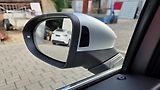 Volkswagen Golf (2023) 1.5 TSI 110kW Style - náhled 26