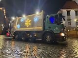 V Olomouci jezdí vánočně nazdobený popelářský vůz, 5. prosince 2025