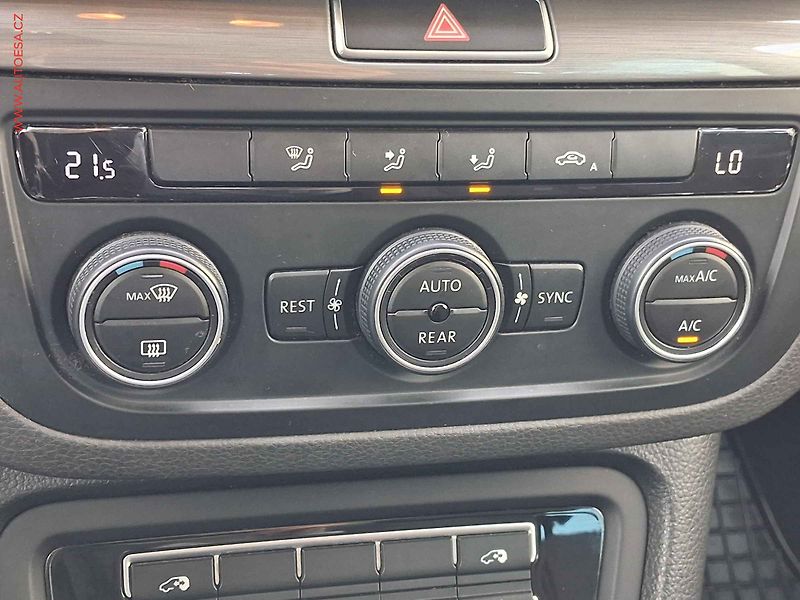 Volkswagen Sharan (2016) 2.0 TDi, 2.maj, AC, bixen - fotka 16 z 20
