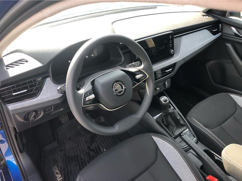 Škoda Scala 1.0 TSi SELECTION - fotka 5 z 27