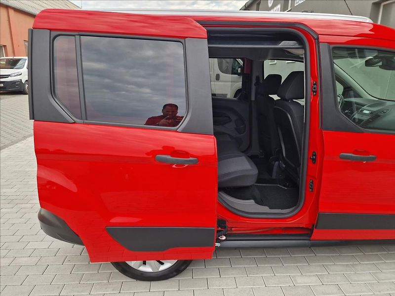 Ford Transit Connect 1.5TDCi 88kW, původ ČR,1.Maj. - fotka 16 z 50