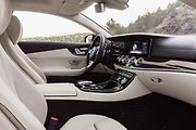 Mercedes-Benz třídy E Coupé.