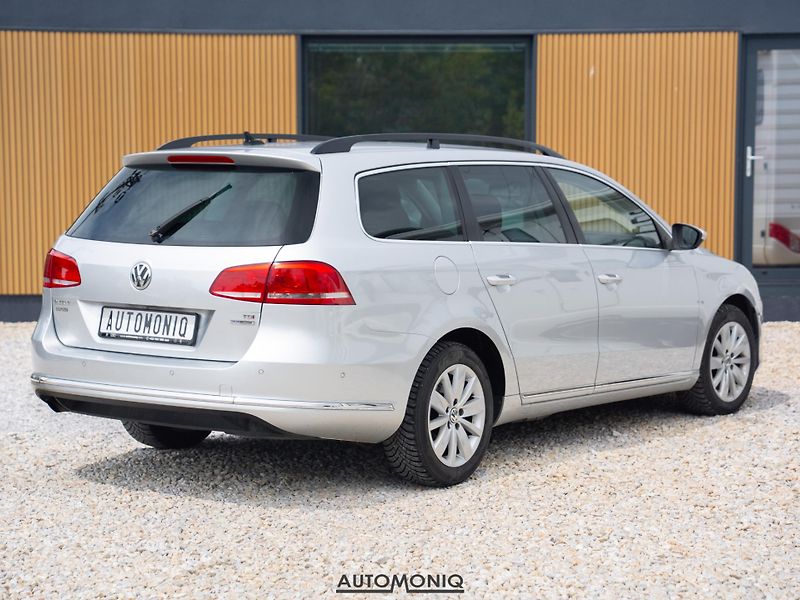Volkswagen Passat Variant (2012) 1.6 TDI Servis, Výhrev s. - fotka 2 z 20