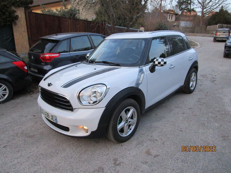 Mini Countryman (2013) 1,6 tdi - fotka 1 z 24