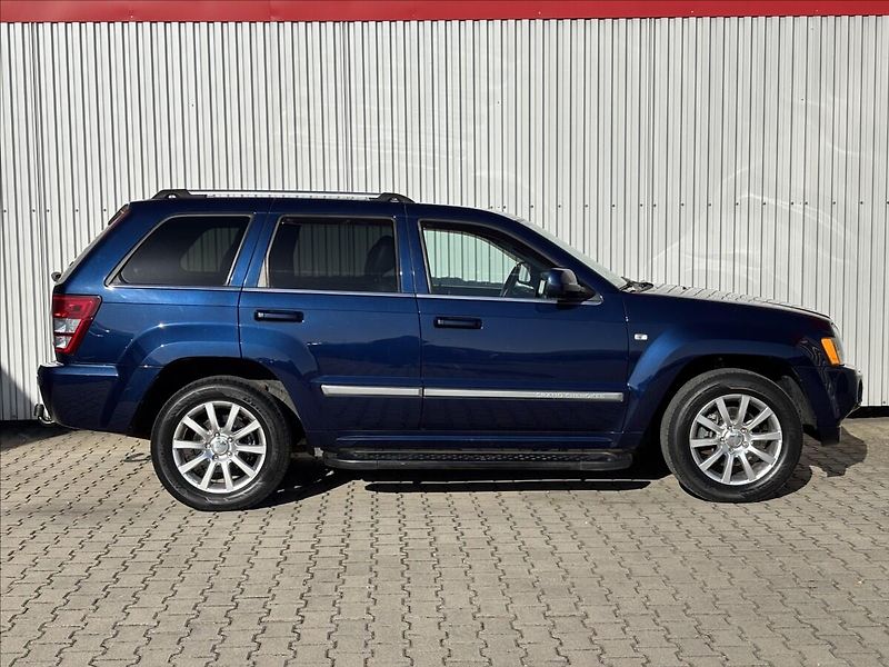 Jeep Grand Cherokee 3.0 CRDI V6 Limited 4x4 - fotka 4 z 19