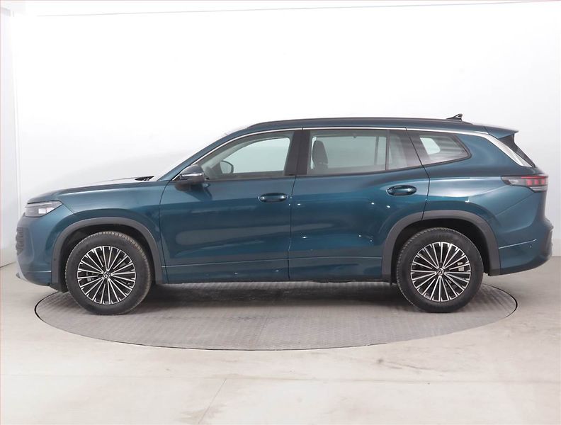 Volkswagen Tayron (2025) 1.5 eTSI - fotka 3 z 25