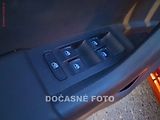 Škoda Octavia (2015) 1.6 TDi, 2.maj,ČR, Style - náhled 11
