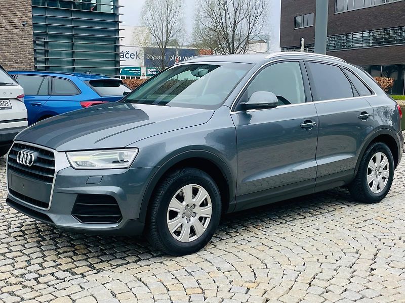 Audi Q3 1.4TFSI MAN SERVISKA TAŽNÉ - fotka 5 z 39