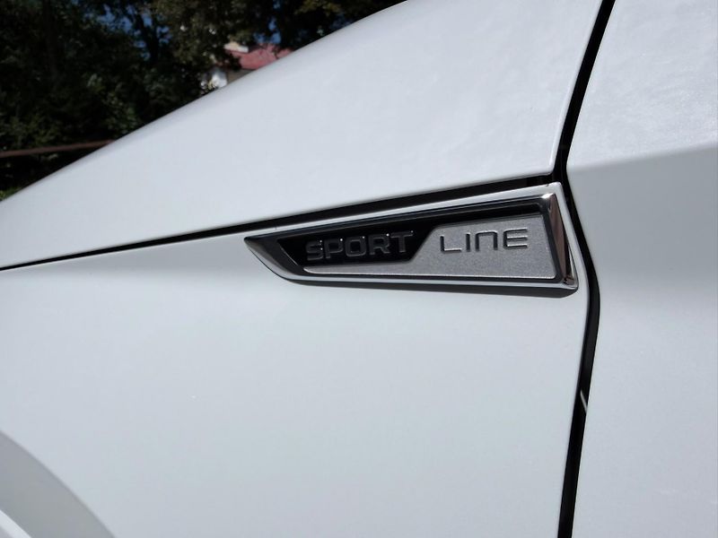 Škoda Kodiaq (2019) Sportline - fotka 7 z 19