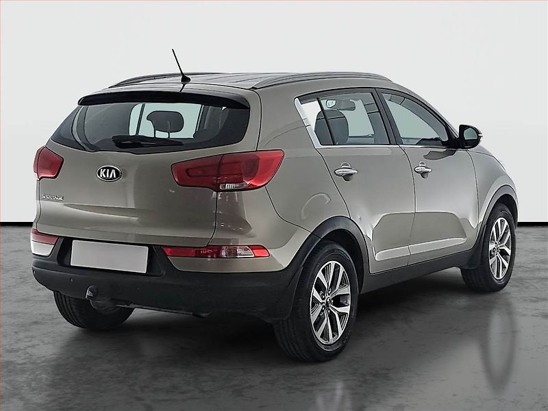 Kia Sportage (2015) 1.6 GDI, Tempomat - fotka 5 z 18