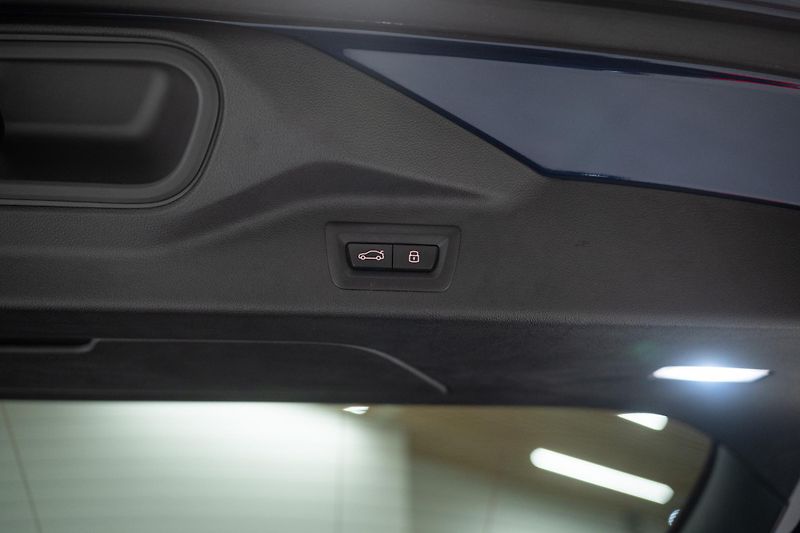 BMW X7 (2024) 40d M-SPORT MASÁŽ NEZÁVISLÉ TZ - fotka 23 z 67