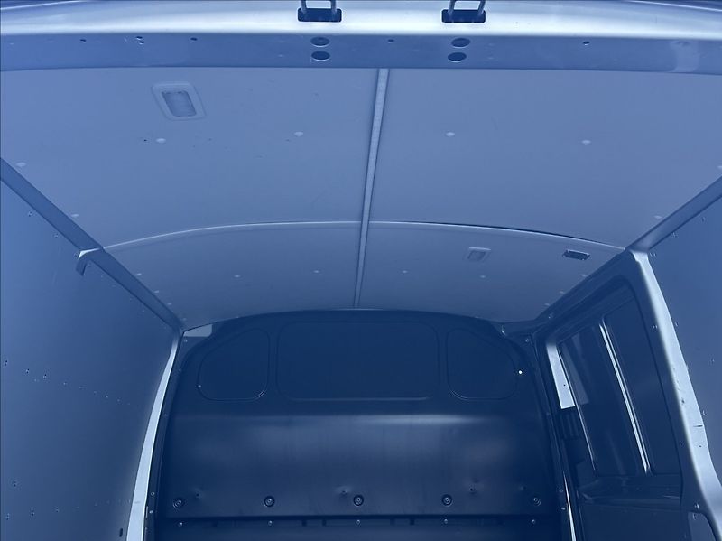Volkswagen Transporter 2,0 TDI 150PS  L1H1 Van 4x4 - fotka 38 z 53