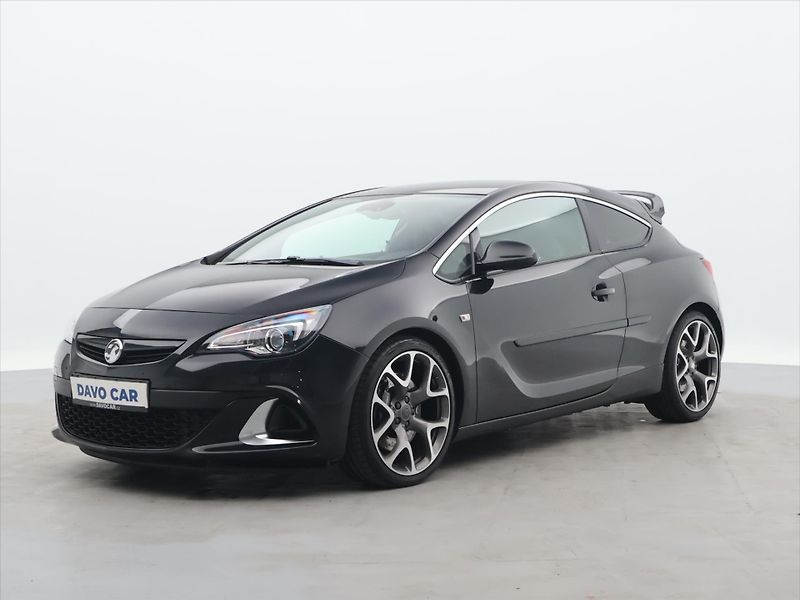 Opel Astra 2,0 T 206kW OPC Black Edit. CZ - fotka 3 z 29
