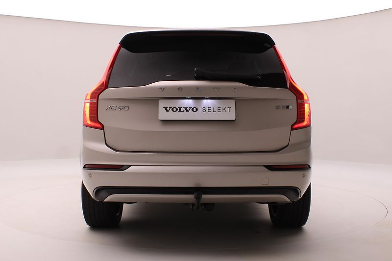 Volvo XC90 B5 AWD DARK PLUS AUT REZERVACE - fotka 12 z 49