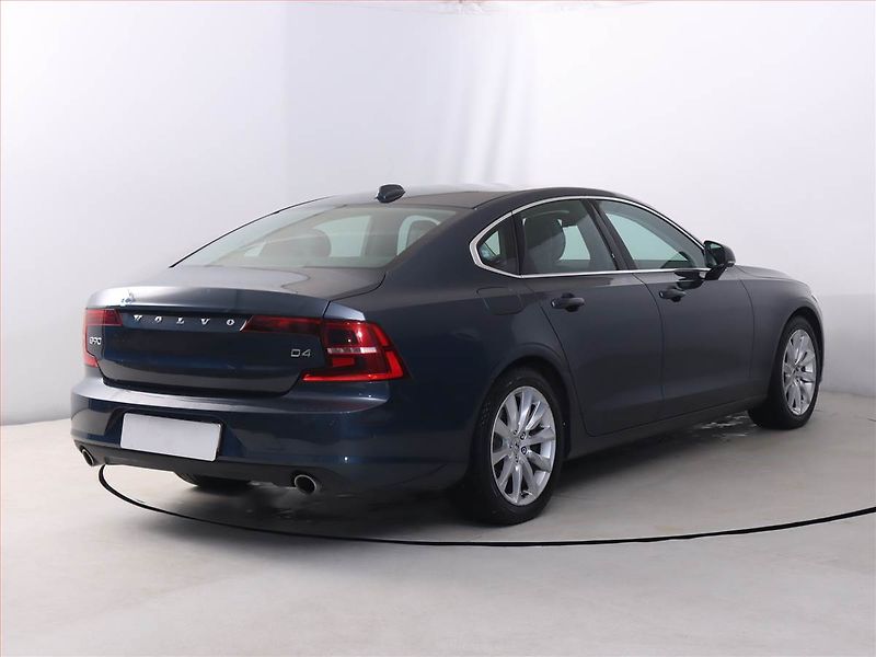 Volvo S90 (2018) D4, Automat, Serv.kniha, Kůže - fotka 5 z 23