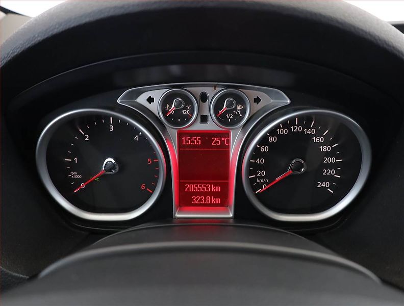 Ford Kuga (2009) 2.0 TDCi, Serv.kniha, Tempomat - fotka 15 z 17
