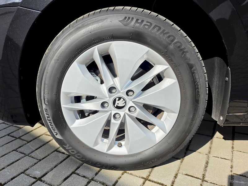 Škoda Octavia (2024) 1,5TSI 110KW SELECTION - fotka 29 z 31