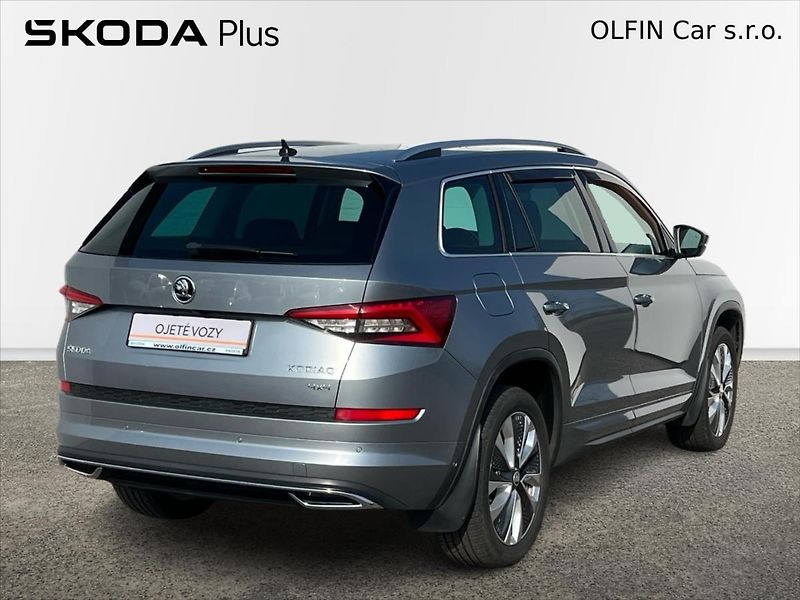 Škoda Kodiaq 2,0 TDi 140kW 7DSG 4x4 L&K - fotka 2 z 35