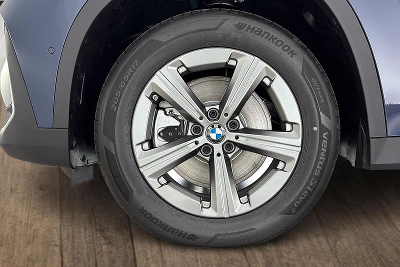 BMW X1 xDrive23d - fotka 23 z 23