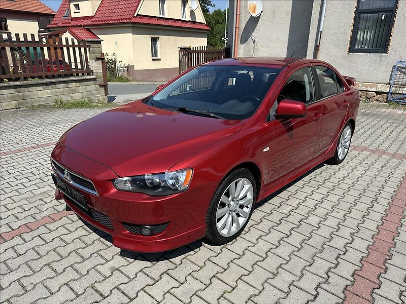 Mitsubishi Lancer 1,8 tažné - fotka 9 z 22