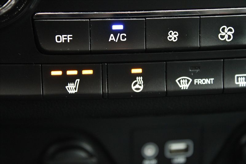 Hyundai Tucson 1,6 T-GDI  ČR,1.MAJ,TRIKOLOR - fotka 15 z 41
