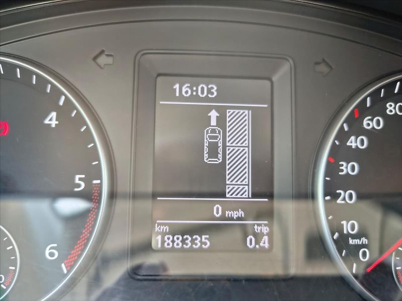 Volkswagen Caddy 2,0 TDI - fotka 16 z 22