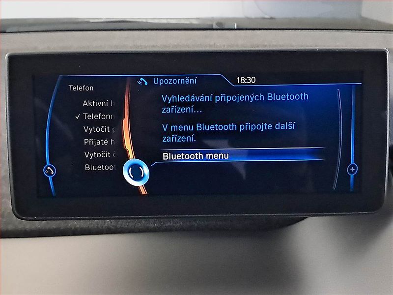 BMW i3 (2014) 60Ah BEV, SoH 79%, Automat - fotka 13 z 16