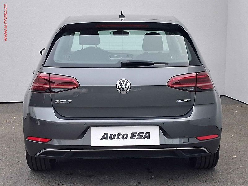 Volkswagen Golf (2018) 1.5 TSi, Join, LED, navi, - fotka 5 z 19