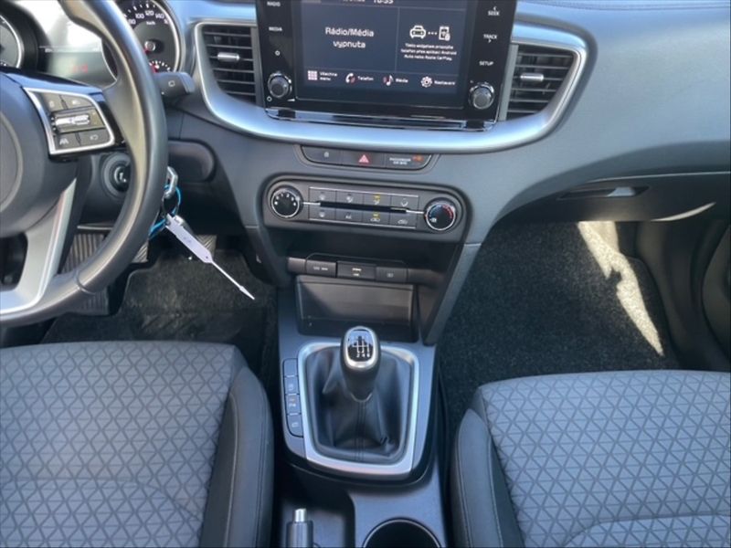 Kia Ceed 1,0 T-GDI 88 Fresh - fotka 10 z 11