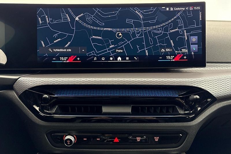 BMW i4 eDrive40 Gran Coupe - fotka 18 z 24