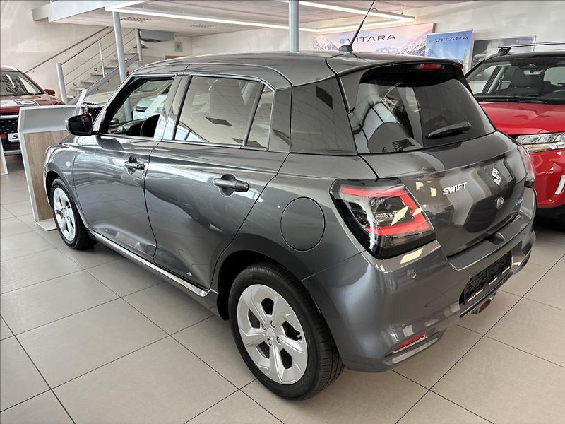 Suzuki Swift (2026) 1,2   PREMIUM HYBRID CVT - fotka 5 z 14